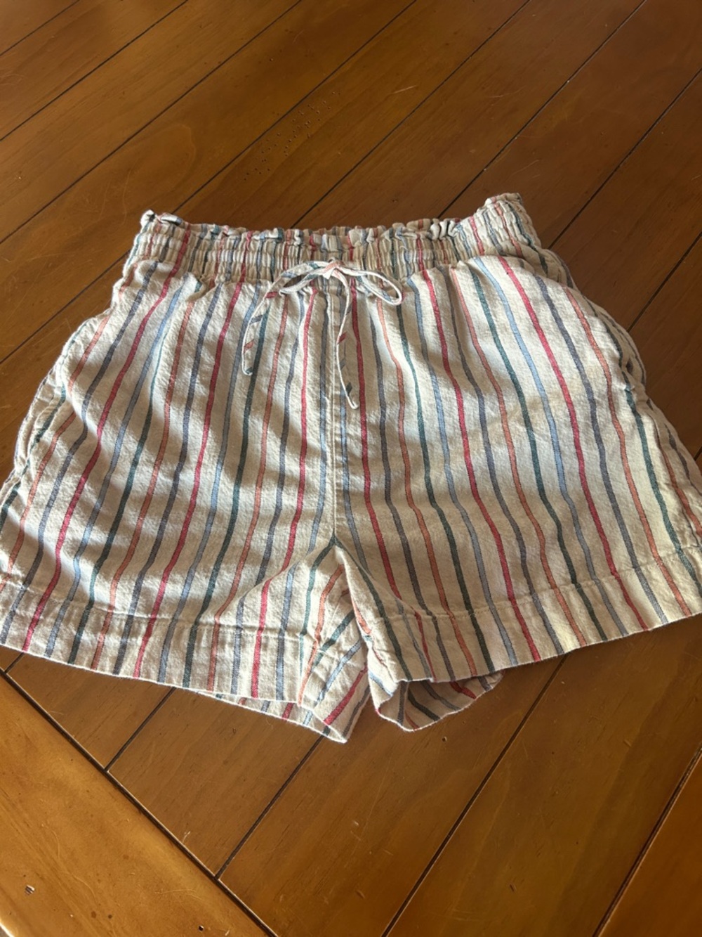 Madewell Cream Linen Blend Striped Shorts with Red and Blue Stripes Size Medium